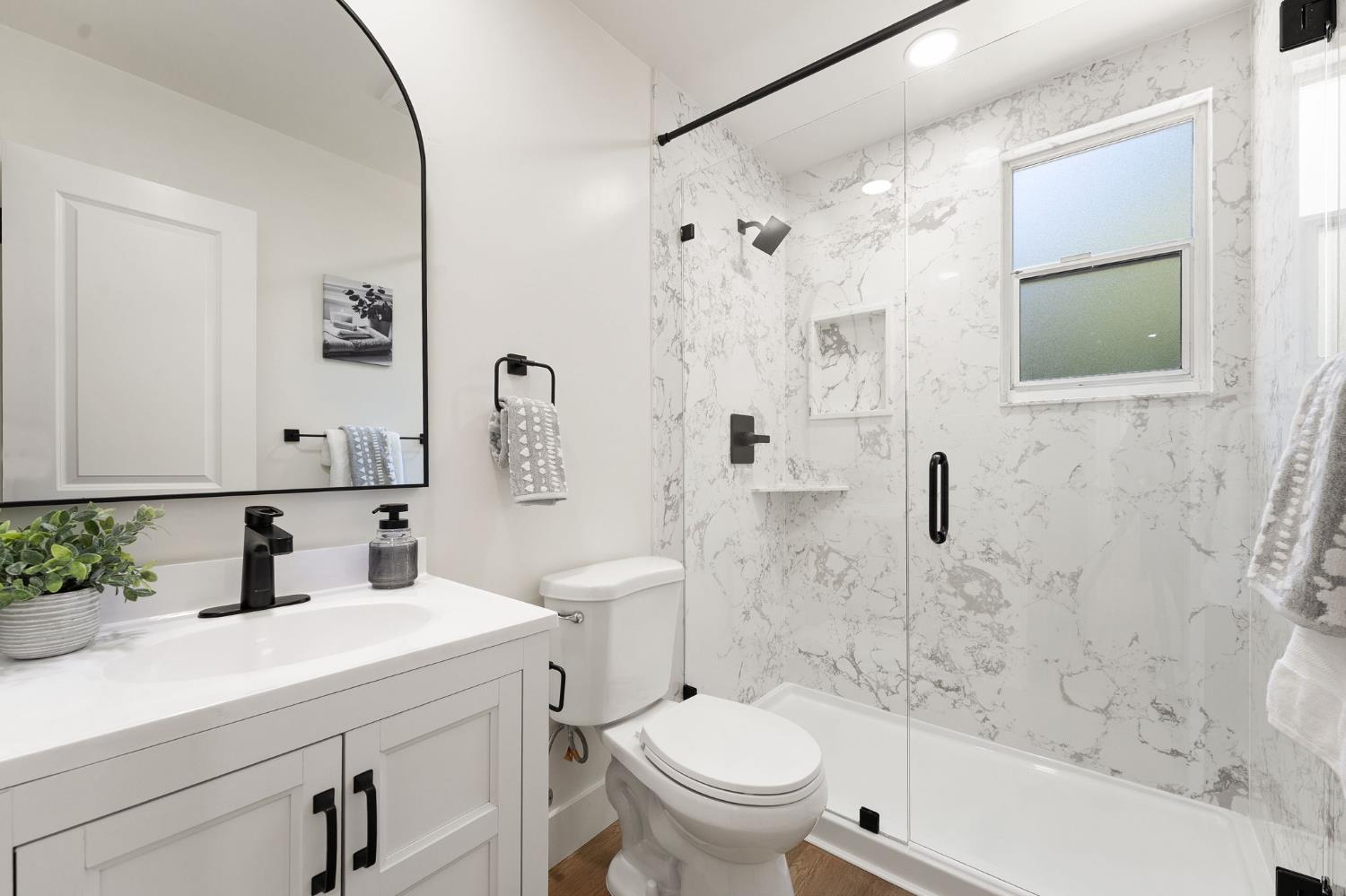 Detail Gallery Image 17 of 32 For 8928 Pershing Ave, Orangevale,  CA 95662 - 3 Beds | 2 Baths
