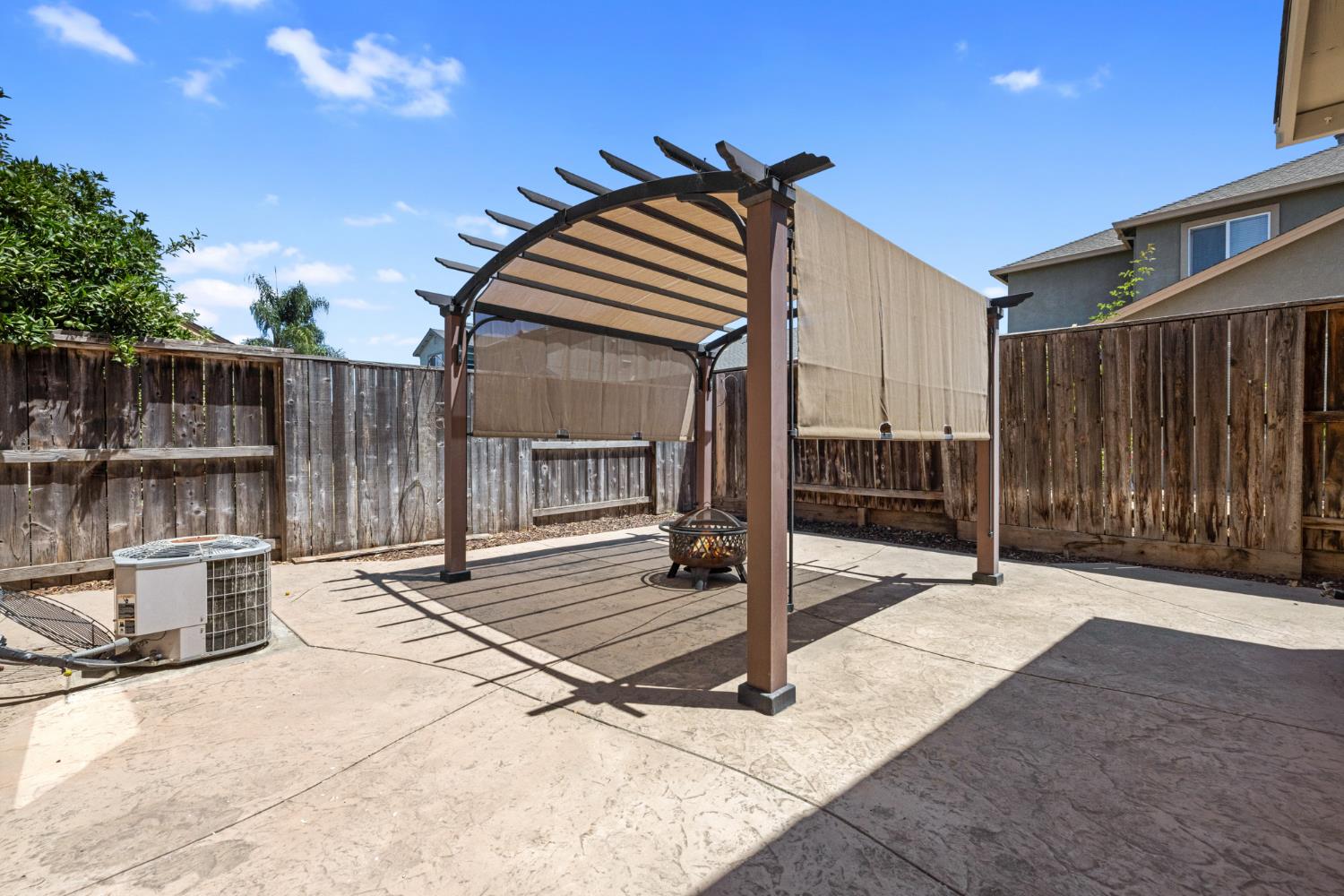 Detail Gallery Image 39 of 55 For 4330 Alba Ct, Turlock,  CA 95382 - 3 Beds | 2/1 Baths