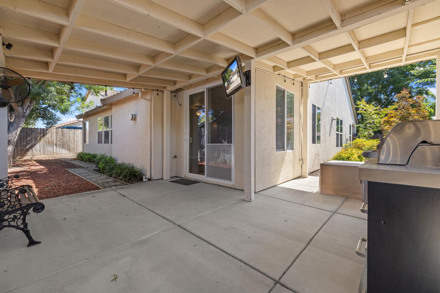 Detail Gallery Image 39 of 55 For 3917 Dragoo Park Dr, Modesto,  CA 95356 - 4 Beds | 2 Baths