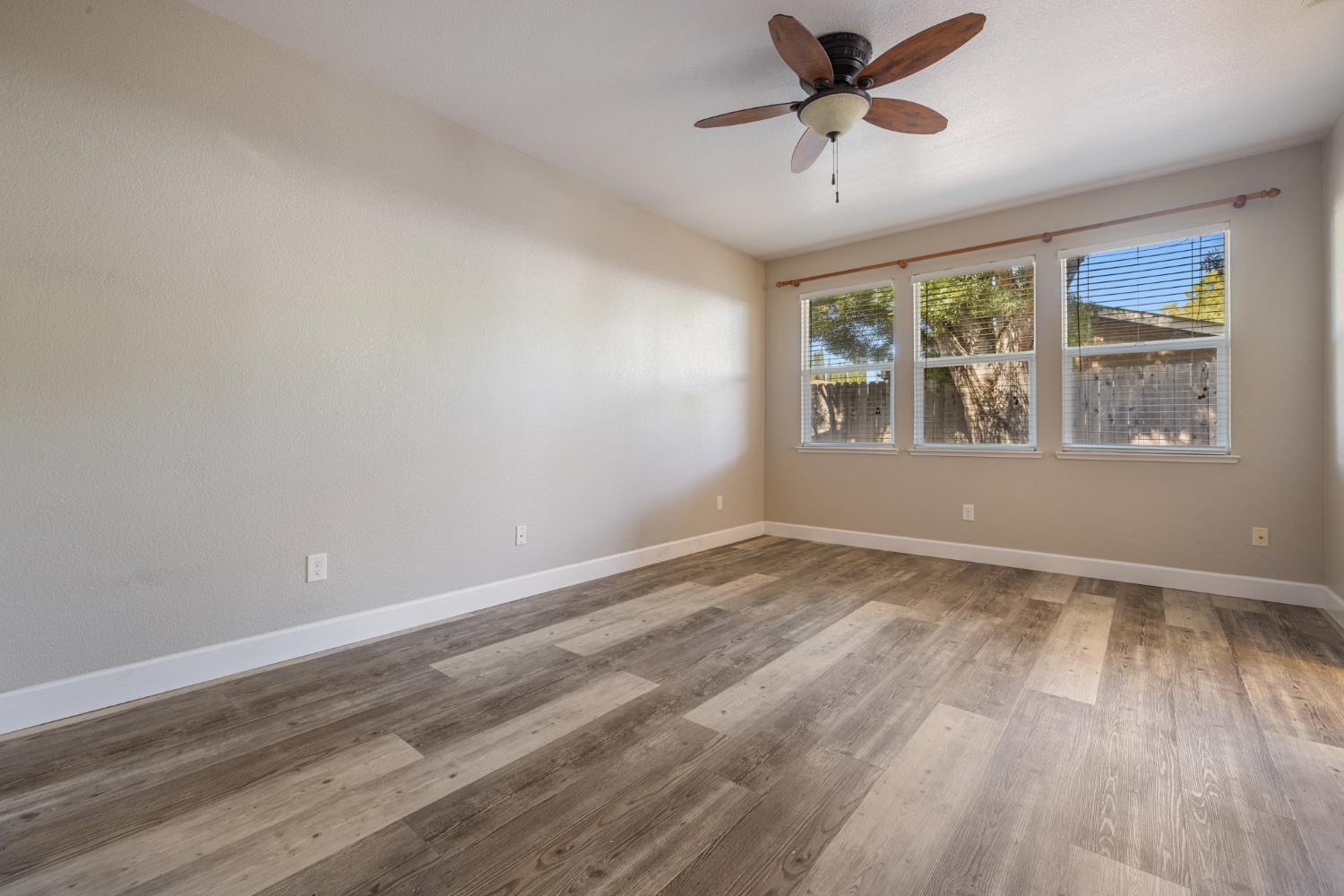 Detail Gallery Image 25 of 55 For 3917 Dragoo Park Dr, Modesto,  CA 95356 - 4 Beds | 2 Baths