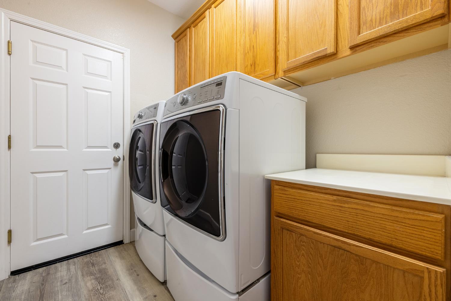 Detail Gallery Image 14 of 55 For 3917 Dragoo Park Dr, Modesto,  CA 95356 - 4 Beds | 2 Baths