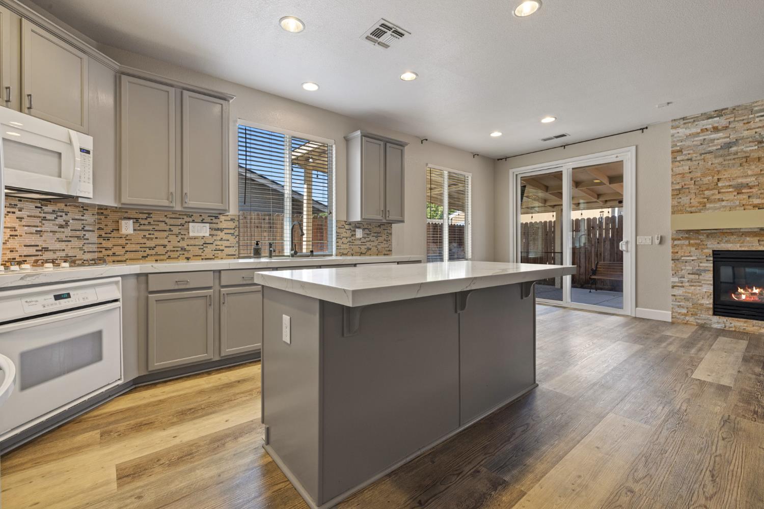 Detail Gallery Image 37 of 55 For 3917 Dragoo Park Dr, Modesto,  CA 95356 - 4 Beds | 2 Baths
