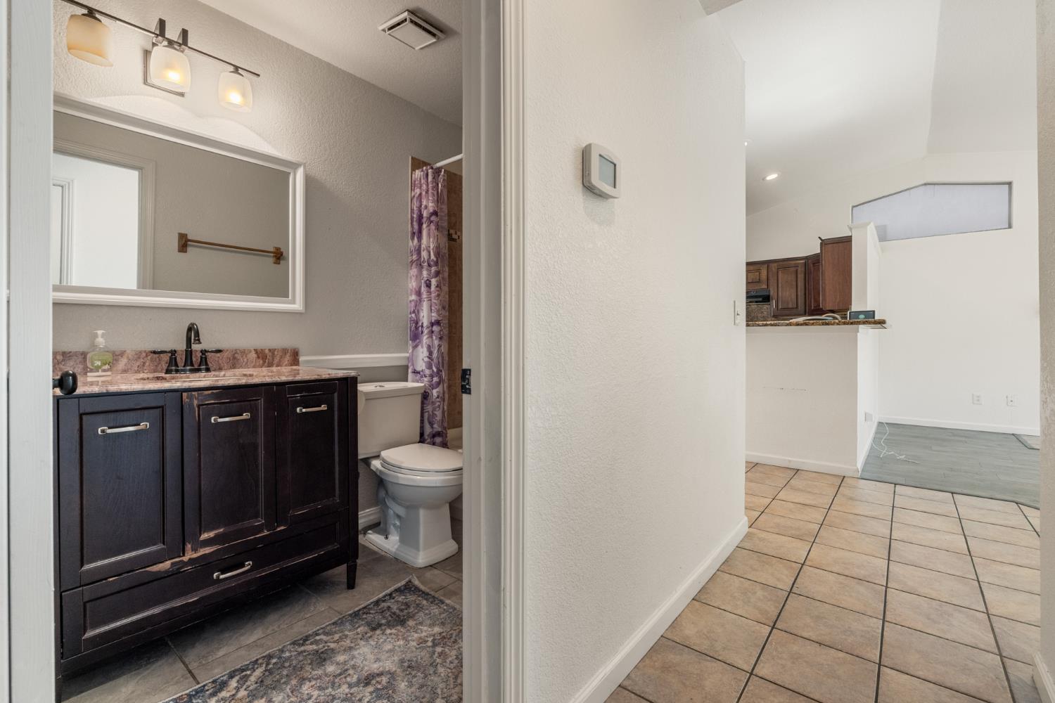 Detail Gallery Image 16 of 33 For 633 Waddell Way, Modesto,  CA 95357 - 3 Beds | 2 Baths