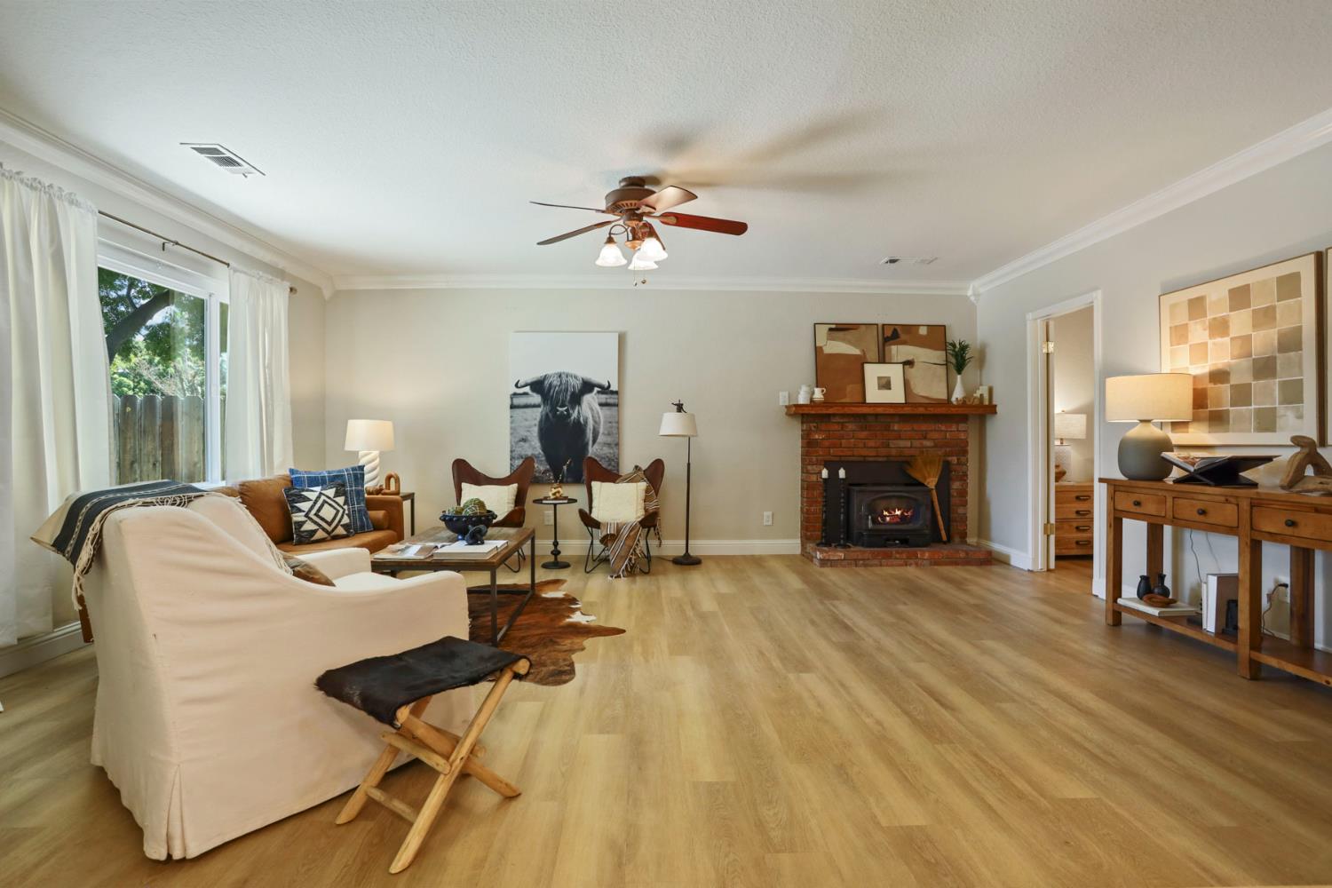 Detail Gallery Image 19 of 56 For 236 Emerson Ave, Modesto,  CA 95350 - 3 Beds | 1/1 Baths