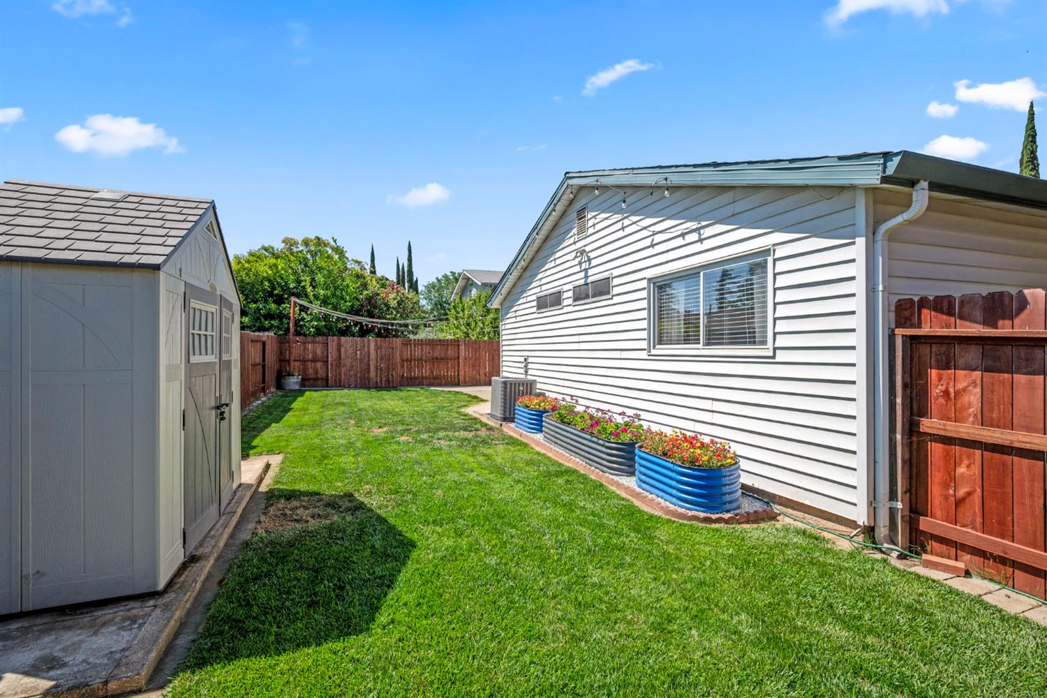 Detail Gallery Image 32 of 32 For 3331 Calico Ct, Sacramento,  CA 95826 - 3 Beds | 2 Baths
