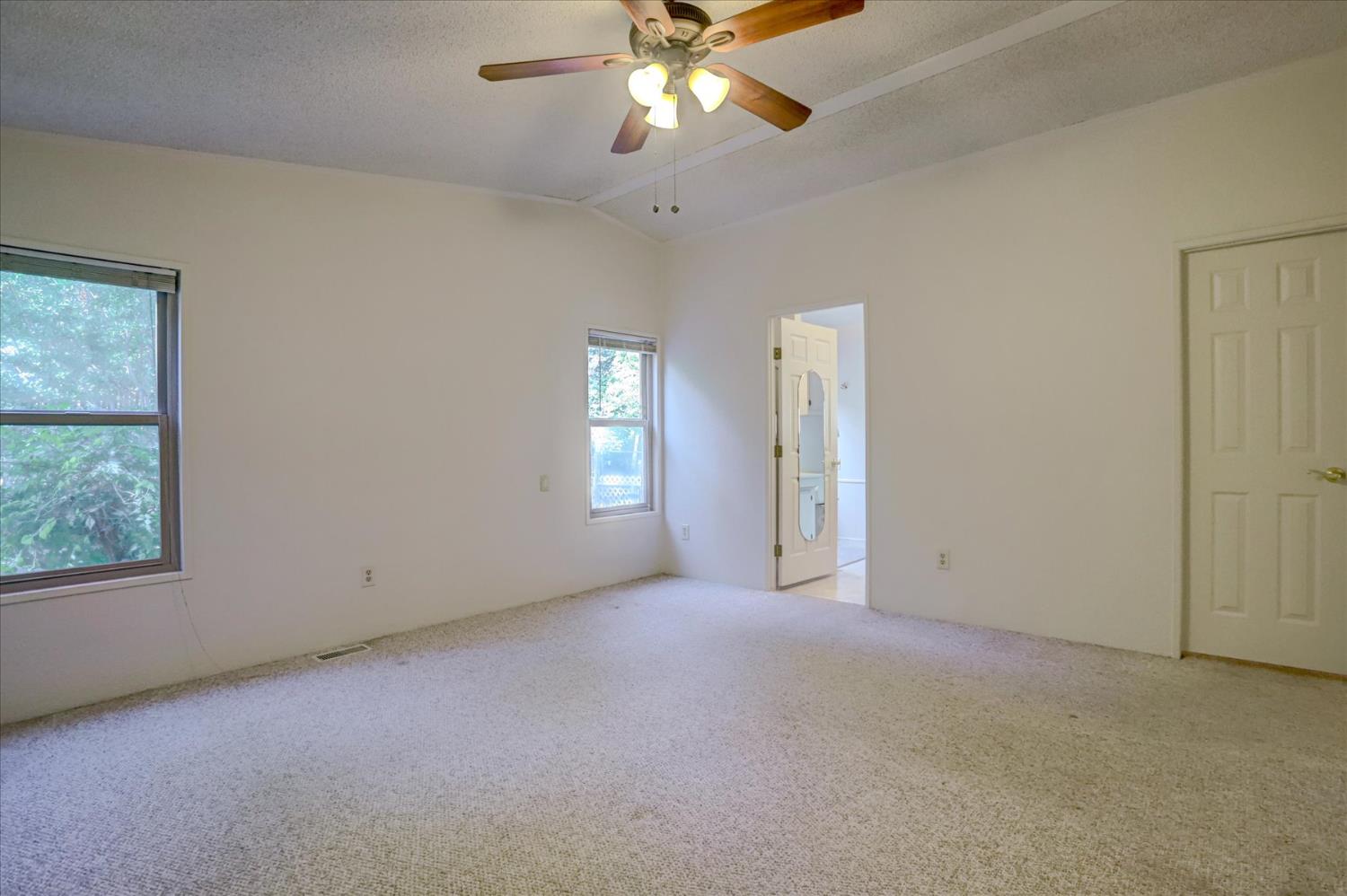 Detail Gallery Image 20 of 68 For 10046 Dalewood Way, Grass Valley,  CA 95949 - 2 Beds | 2 Baths
