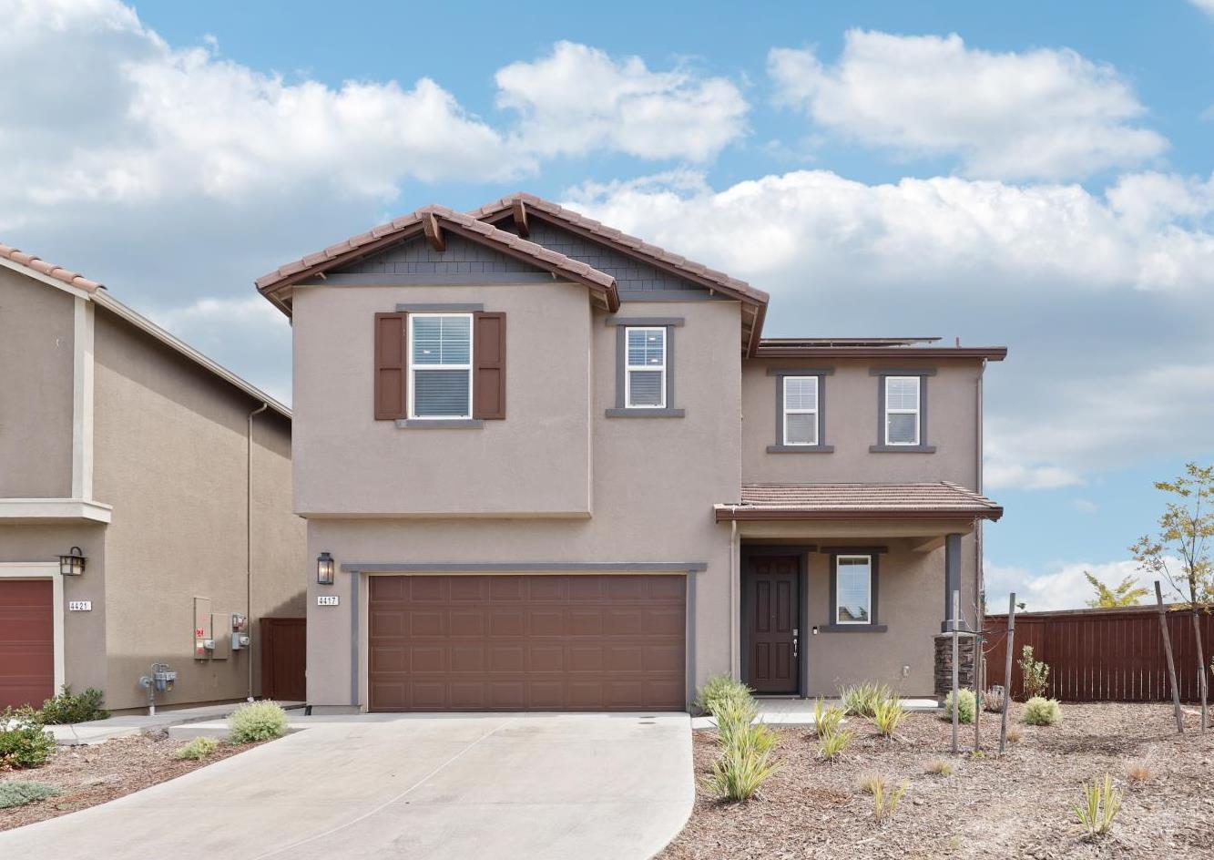 Detail Gallery Image 1 of 31 For 4417 Neptune Cir, Folsom,  CA 95630 - 3 Beds | 2/1 Baths