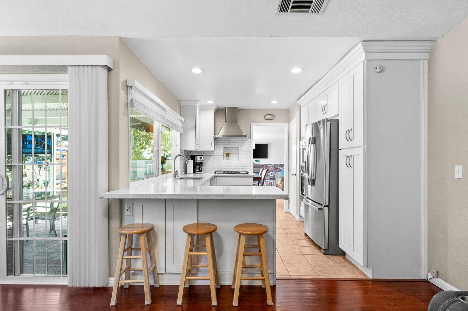 Detail Gallery Image 14 of 41 For 8107 Peppertree Rd, Dublin,  CA 94568 - 4 Beds | 2 Baths