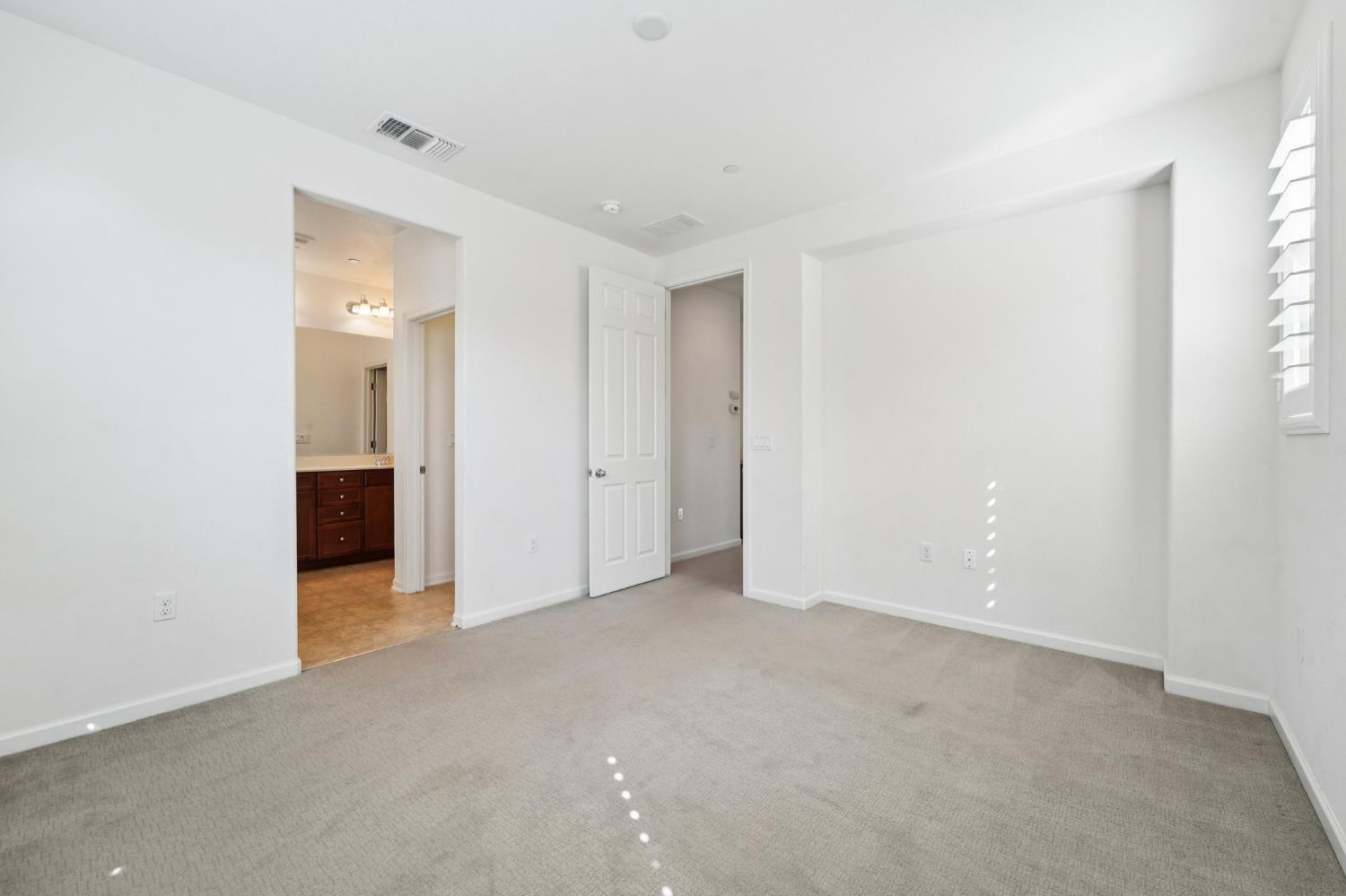 Detail Gallery Image 22 of 45 For 818 Queen Palm Ln, Brentwood,  CA 94513 - 3 Beds | 2/1 Baths