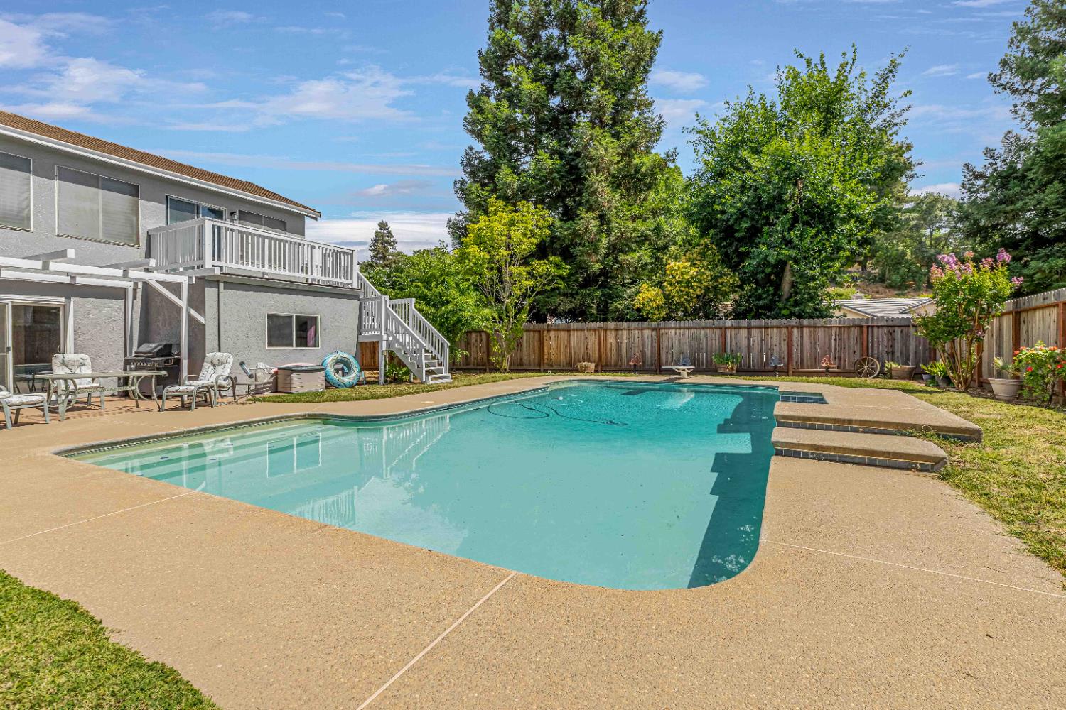 Detail Gallery Image 21 of 32 For 7003 Royal Links Dr, Riverbank,  CA 95367 - 4 Beds | 2/1 Baths