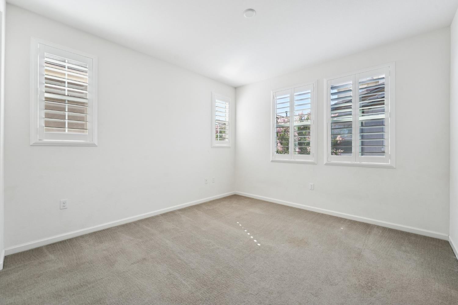 Detail Gallery Image 28 of 45 For 818 Queen Palm Ln, Brentwood,  CA 94513 - 3 Beds | 2/1 Baths