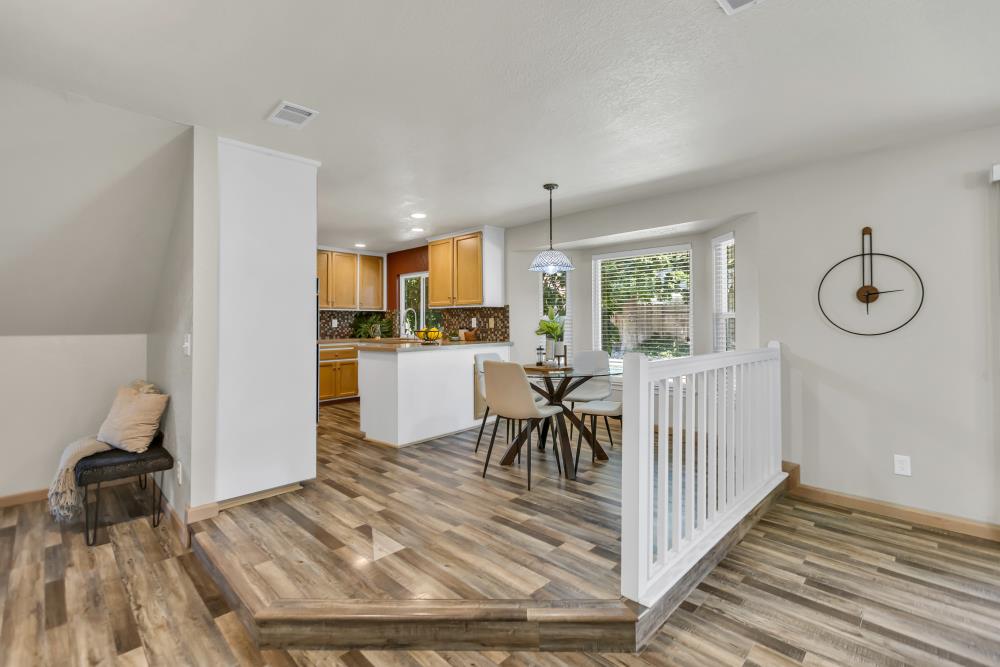 Detail Gallery Image 16 of 65 For 6745 Ashington Way, Elk Grove,  CA 95758 - 4 Beds | 3 Baths