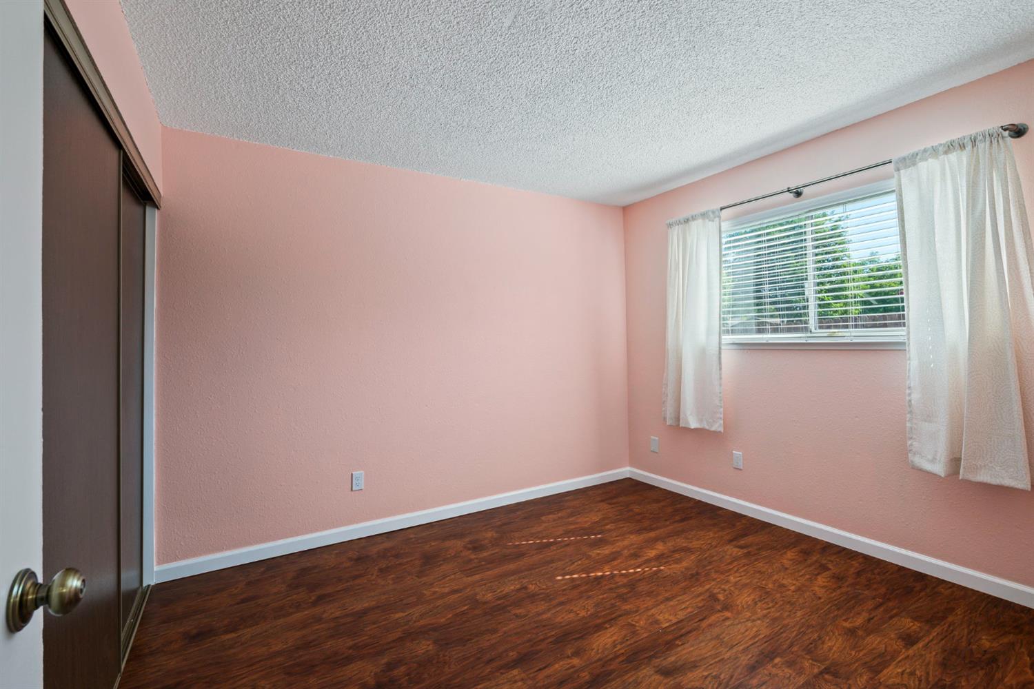 Detail Gallery Image 23 of 32 For 3331 Calico Ct, Sacramento,  CA 95826 - 3 Beds | 2 Baths