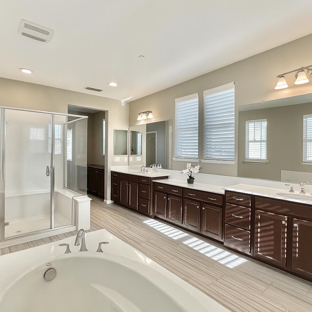 Detail Gallery Image 19 of 33 For 2544 Mack Way, Woodland,  CA 95776 - 4 Beds | 3 Baths
