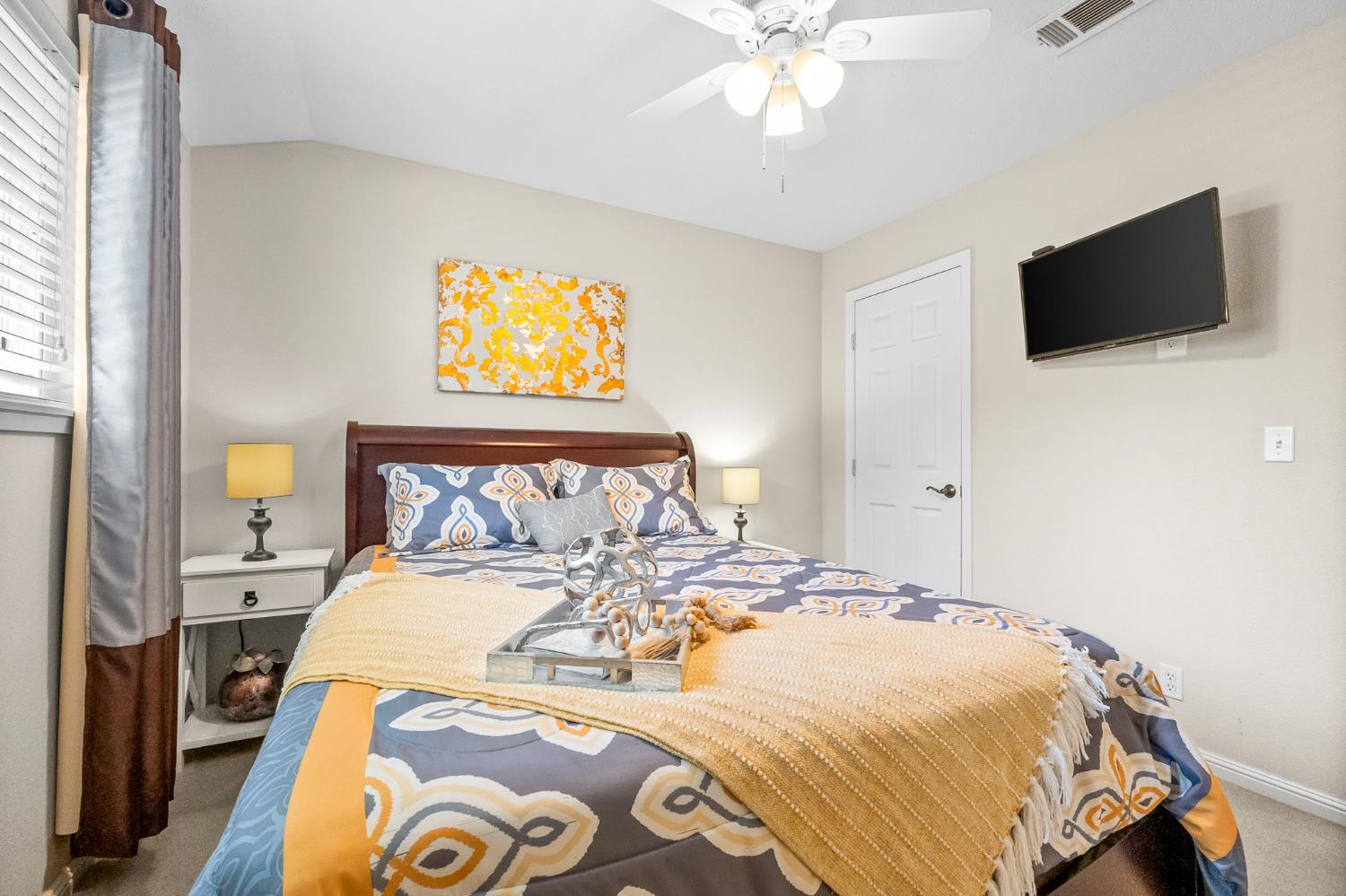 Detail Gallery Image 26 of 41 For 8107 Peppertree Rd, Dublin,  CA 94568 - 4 Beds | 2 Baths