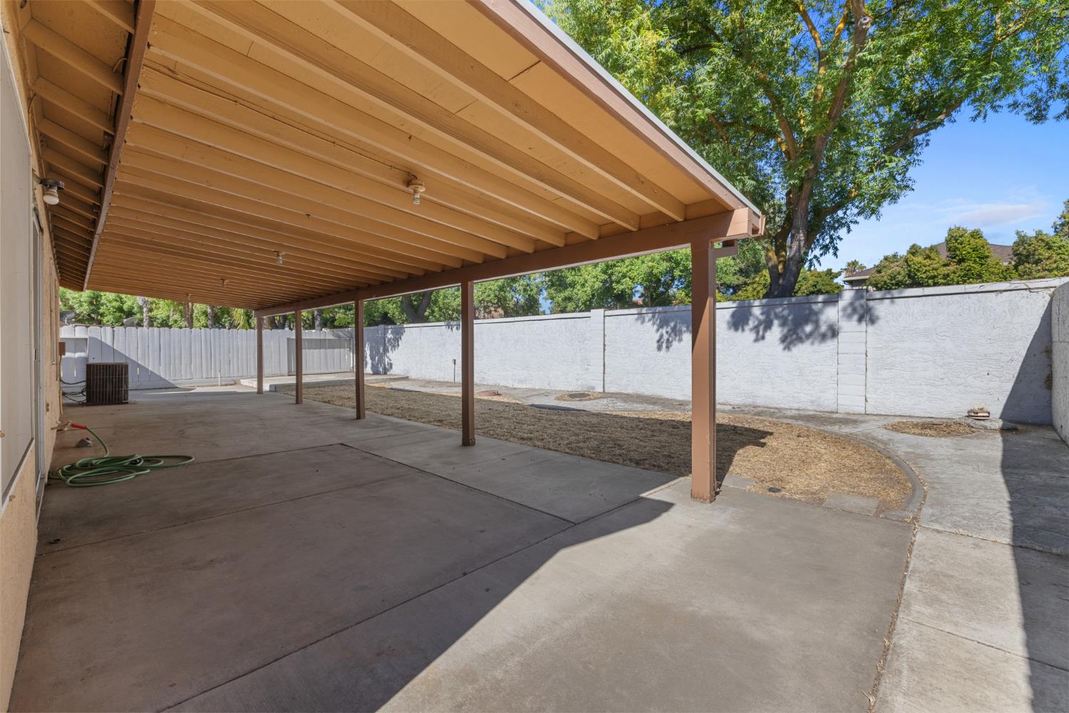Detail Gallery Image 28 of 33 For 633 Waddell Way, Modesto,  CA 95357 - 3 Beds | 2 Baths