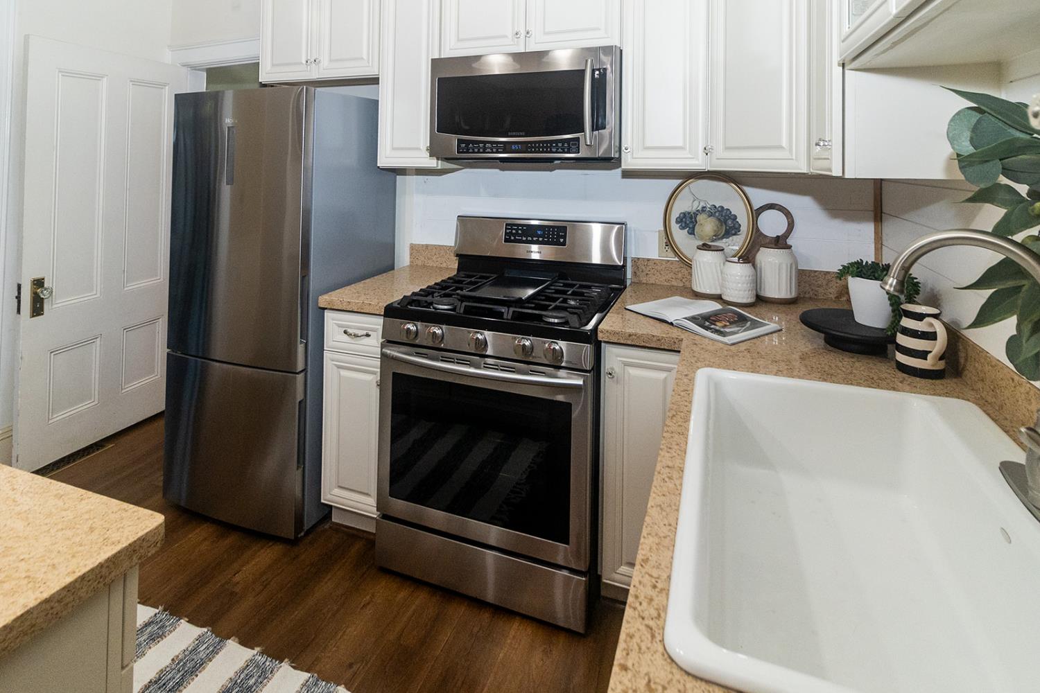 Detail Gallery Image 17 of 59 For 603 1st St, Woodland,  CA 95695 - 3 Beds | 2 Baths