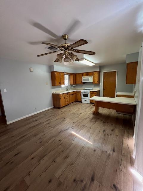 Detail Gallery Image 8 of 22 For 42 Manor Ave, Gustine,  CA 95322 - 3 Beds | 2 Baths