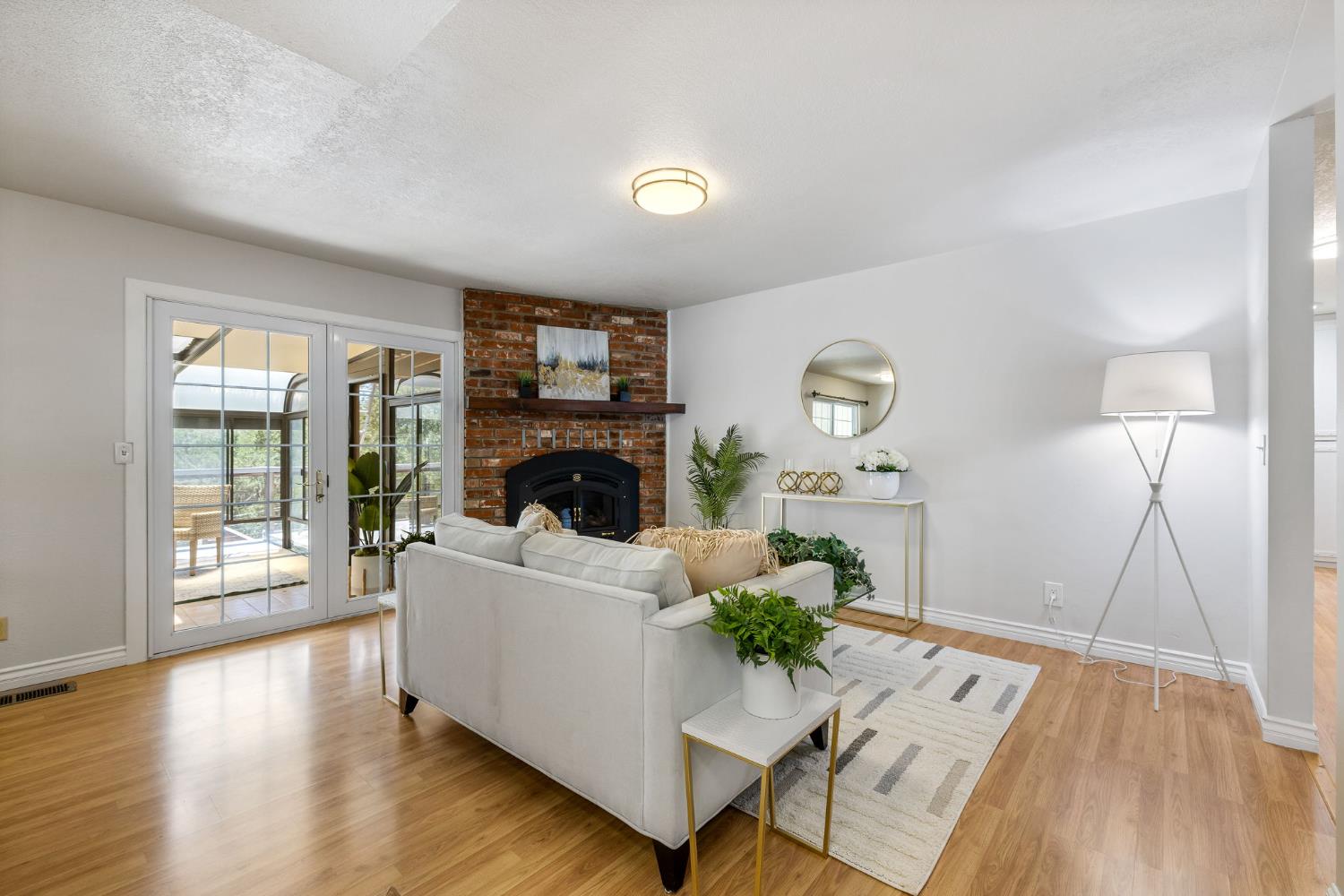 Detail Gallery Image 13 of 68 For 9480 Twin Lakes Ave, Orangevale,  CA 95662 - 3 Beds | 2 Baths