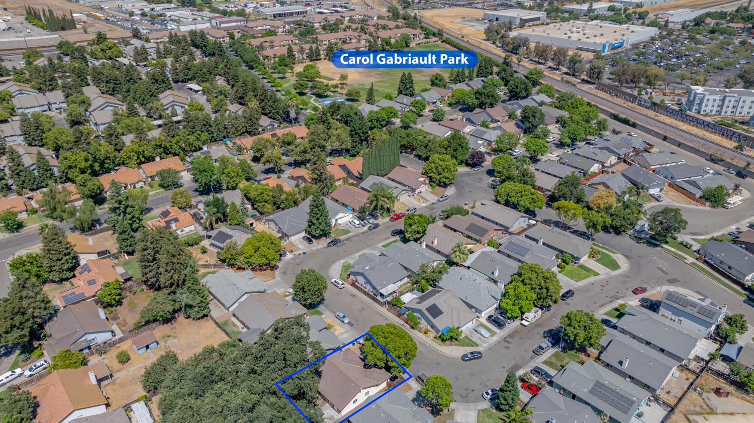 Detail Gallery Image 33 of 36 For 1584 Portola Way, Merced,  CA 95348 - 3 Beds | 2 Baths