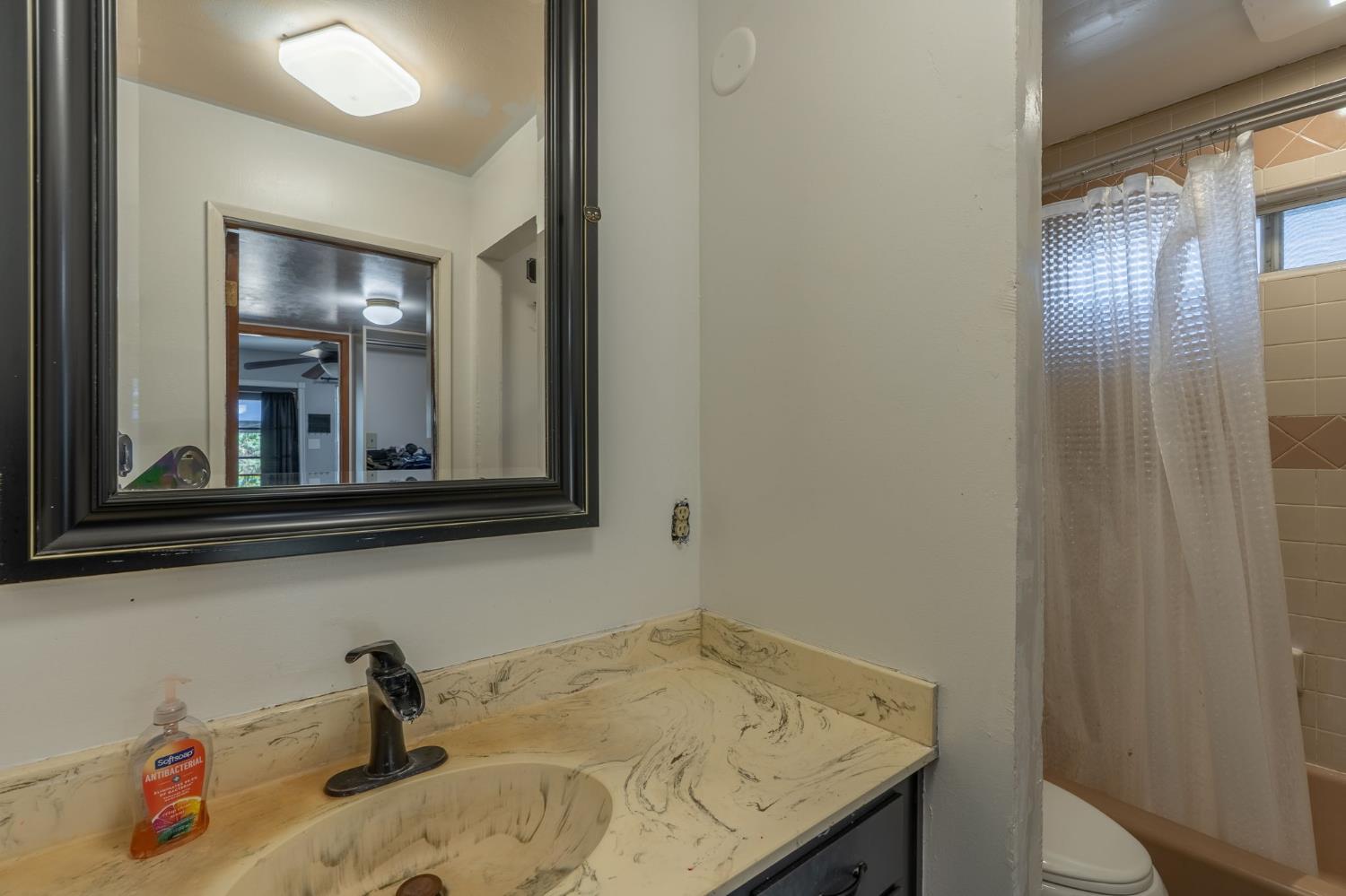 Detail Gallery Image 18 of 28 For 1741 Idalou Ave, Modesto,  CA 95350 - 4 Beds | 2/1 Baths