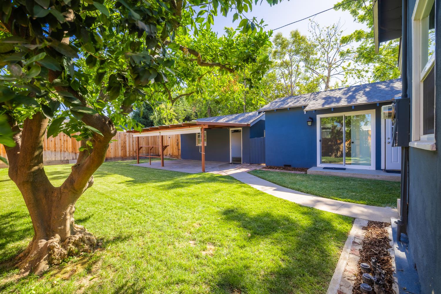 Detail Gallery Image 32 of 36 For 1416 Cahill Ave, Turlock,  CA 95380 - 3 Beds | 2 Baths