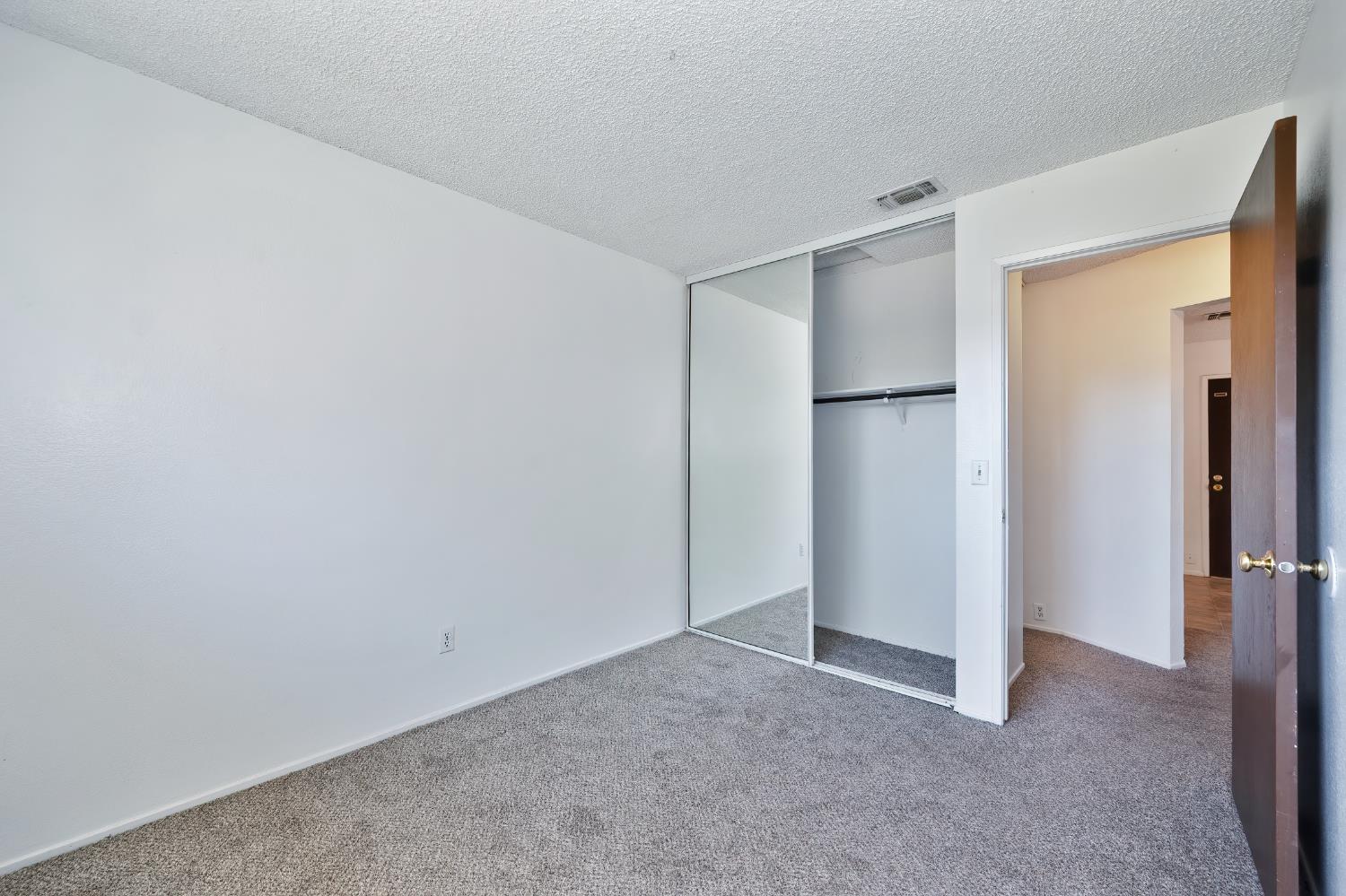 Detail Gallery Image 18 of 41 For 104 Briarcliff Ct, Folsom,  CA 95630 - 3 Beds | 2 Baths