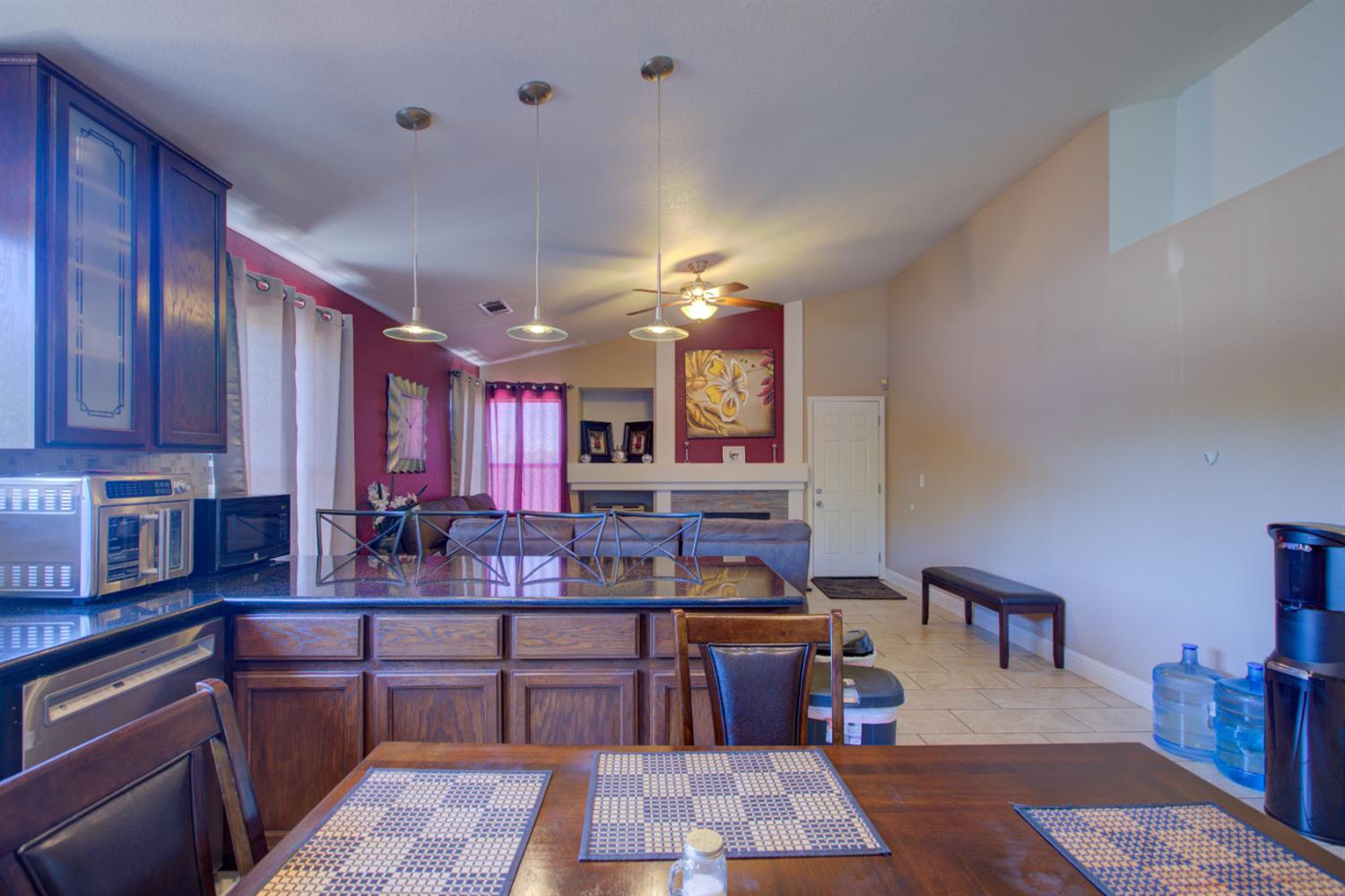 Detail Gallery Image 13 of 31 For 3129 Malik Ave, Ceres,  CA 95307 - 4 Beds | 2 Baths