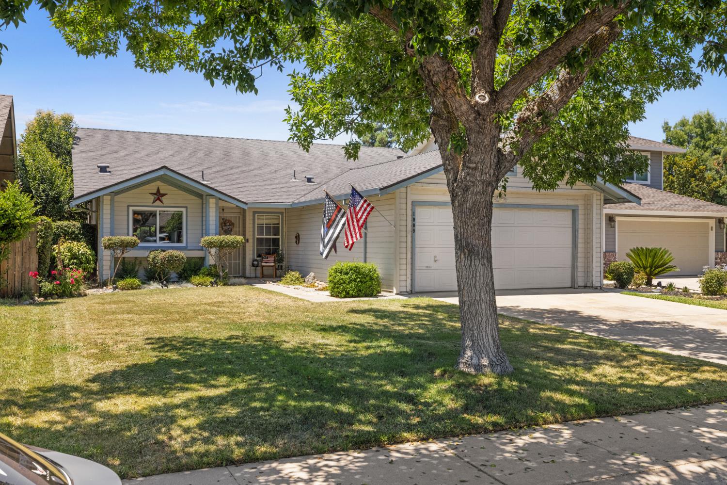 Detail Gallery Image 4 of 36 For 1009 Bobcat Ct, Modesto,  CA 95358 - 3 Beds | 2 Baths
