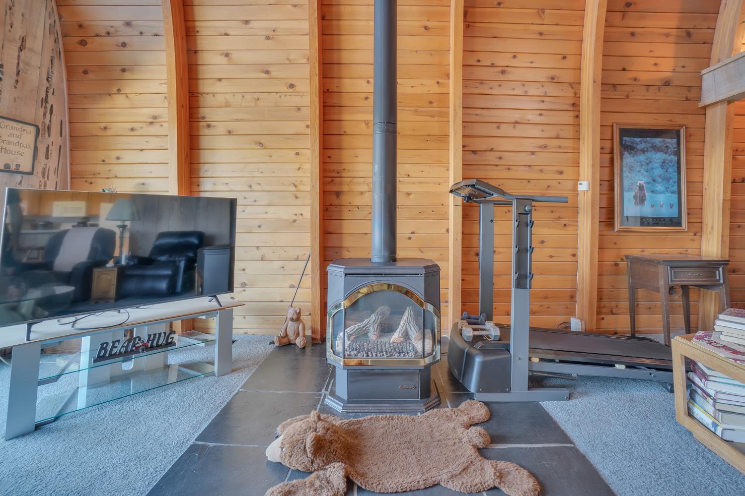Detail Gallery Image 9 of 46 For 1262 Pebble Beach Way, Arnold,  CA 95223 - 3 Beds | 3 Baths