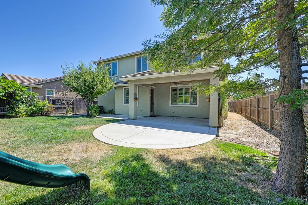 Detail Gallery Image 31 of 40 For 3096 Apache St, West Sacramento,  CA 95691 - 4 Beds | 3 Baths