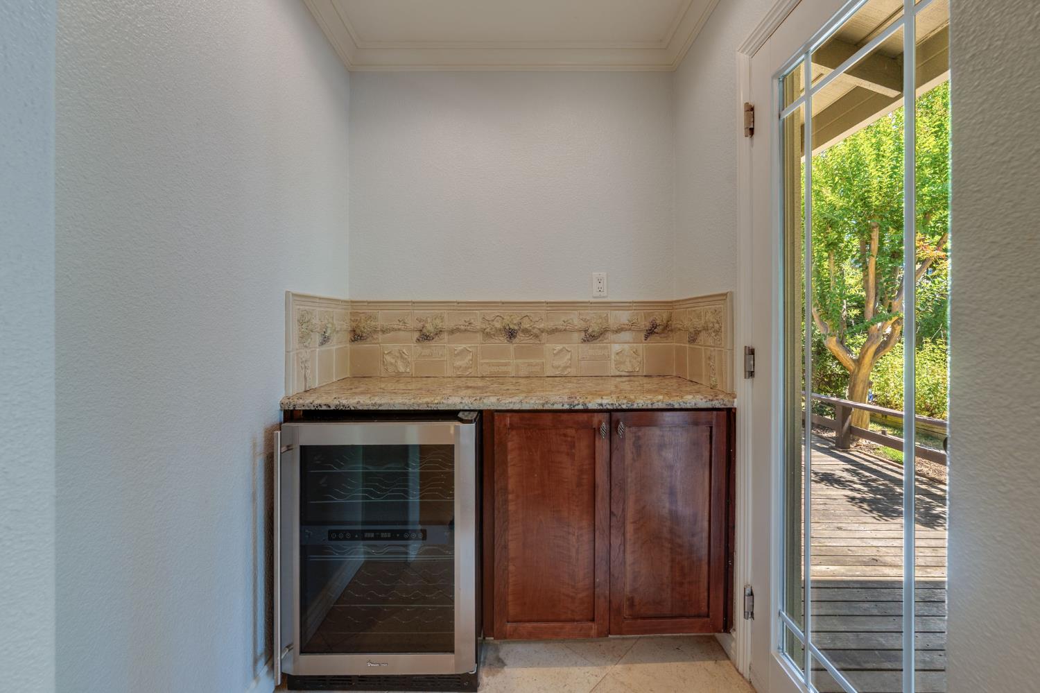 Detail Gallery Image 22 of 64 For 5352 Wedge Cir, Fair Oaks,  CA 95628 - 3 Beds | 2 Baths