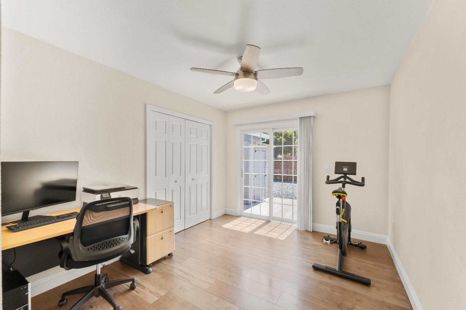 Detail Gallery Image 12 of 60 For 6936 Kon Tiki Dr, Orangevale,  CA 95662 - 4 Beds | 2/1 Baths