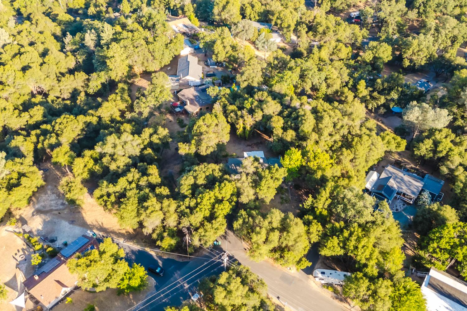 Detail Gallery Image 28 of 34 For 668 Crestview Dr, Diamond Springs,  CA 95619 - 3 Beds | 2 Baths
