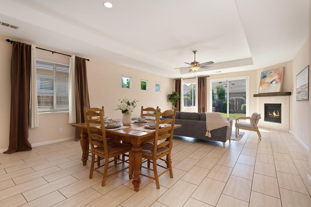 Detail Gallery Image 6 of 35 For 1681 Highland Dr, West Sacramento,  CA 95691 - 3 Beds | 2 Baths