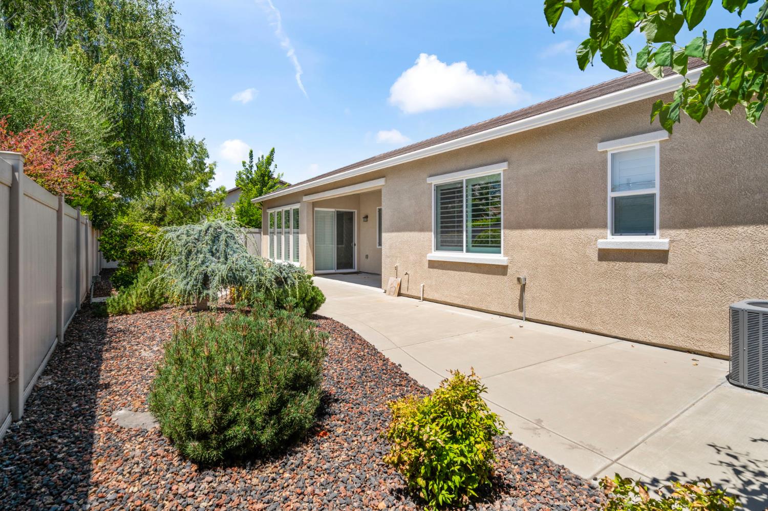 Detail Gallery Image 42 of 55 For 1264 Elm Ridge St, Manteca,  CA 95336 - 3 Beds | 2/1 Baths
