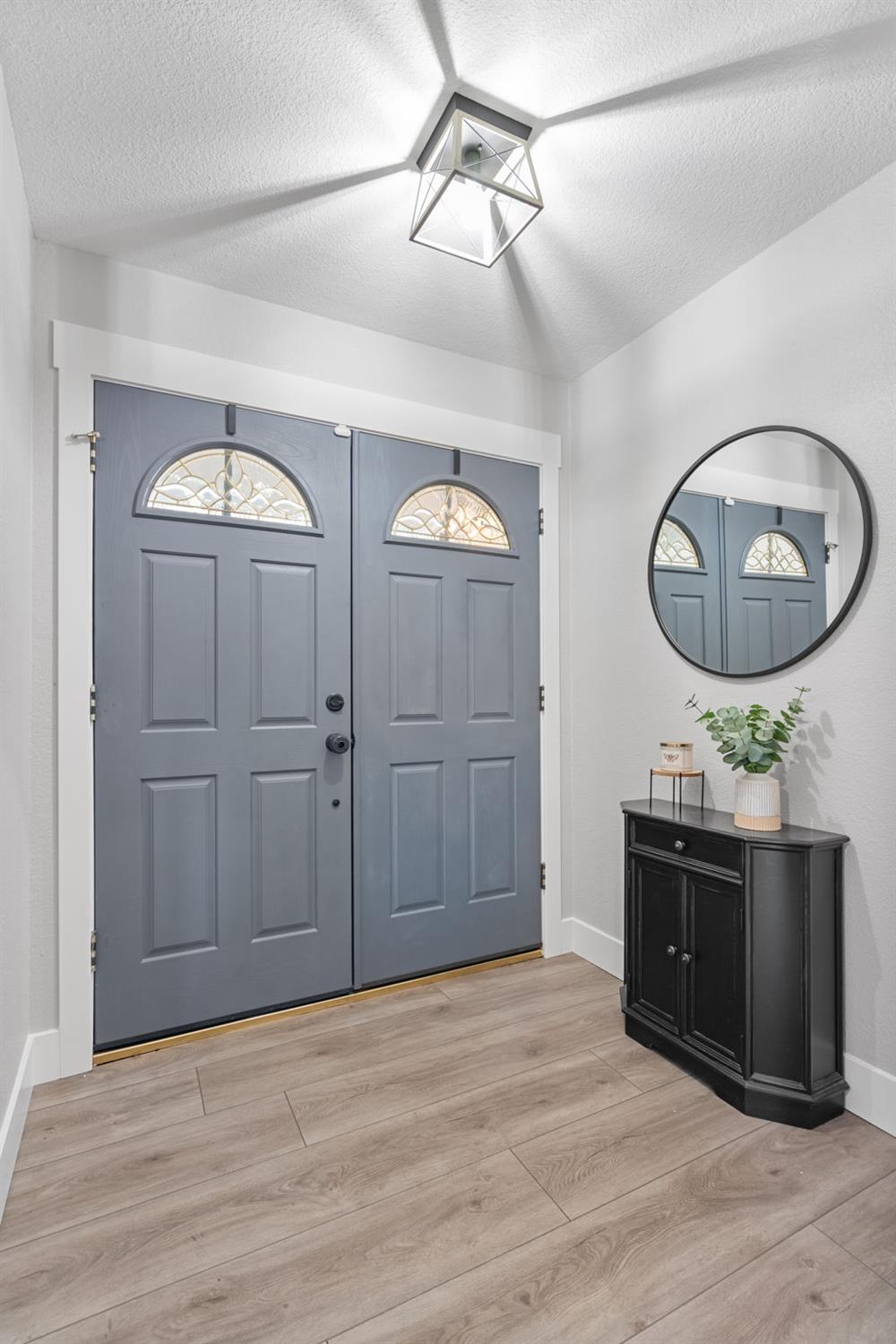 Detail Gallery Image 9 of 29 For 3960 Rustic Rd, Cameron Park,  CA 95682 - 3 Beds | 2 Baths