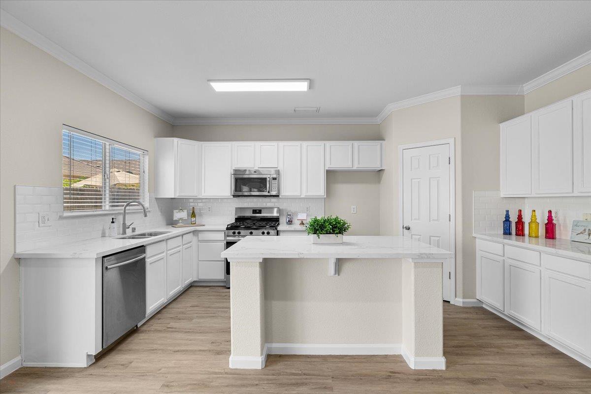 Detail Gallery Image 19 of 72 For 2520 Carnival Dr, Turlock,  CA 95380 - 5 Beds | 3 Baths