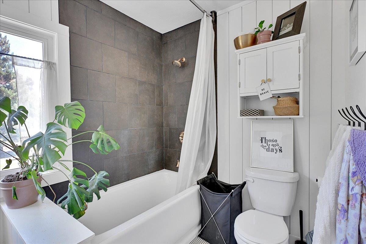 Detail Gallery Image 27 of 45 For 2724 State Highway 20, Marysville,  CA 95901 - 3 Beds | 2 Baths