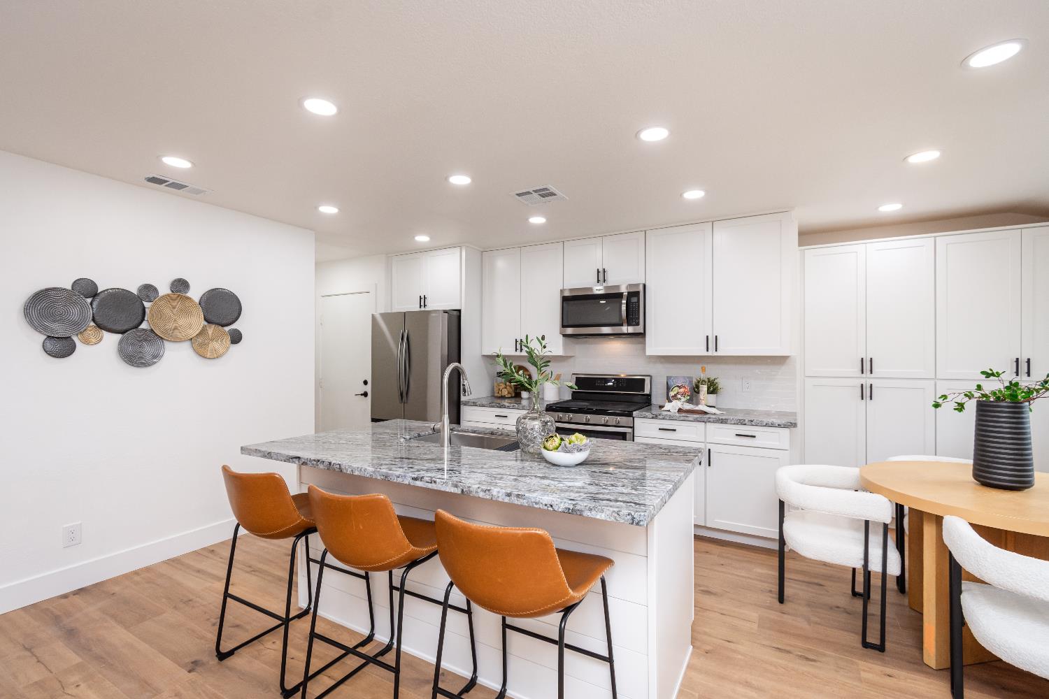 Detail Gallery Image 27 of 62 For 4924 Buena Vista Ave, Fair Oaks,  CA 95628 - 3 Beds | 2 Baths