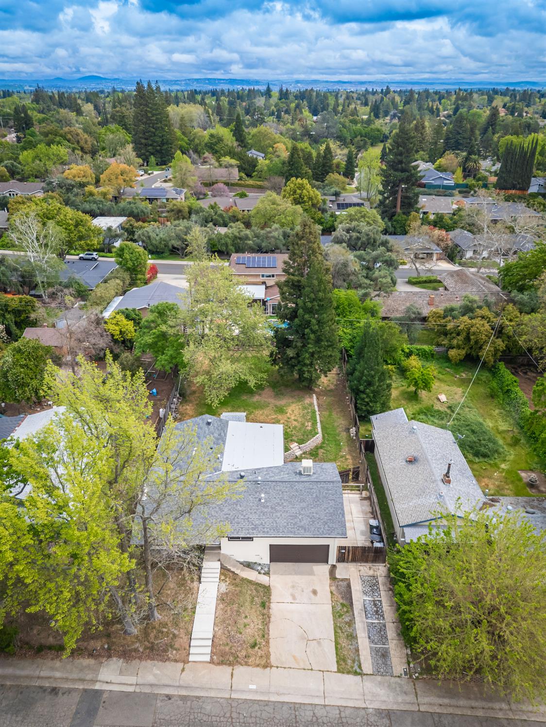 Detail Gallery Image 5 of 62 For 4924 Buena Vista Ave, Fair Oaks,  CA 95628 - 3 Beds | 2 Baths