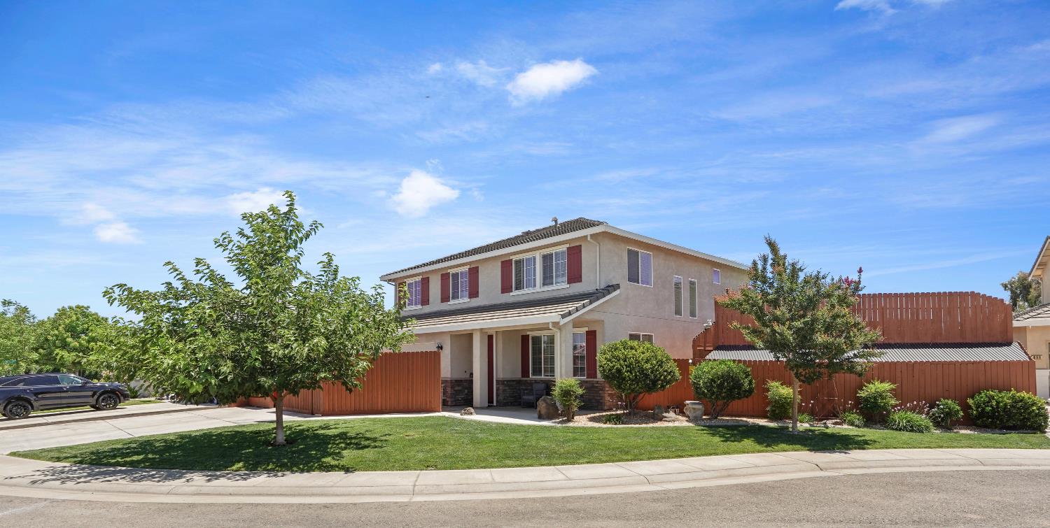 Detail Gallery Image 14 of 35 For 692 Arlene Ct, Galt,  CA 95632 - 4 Beds | 2/1 Baths