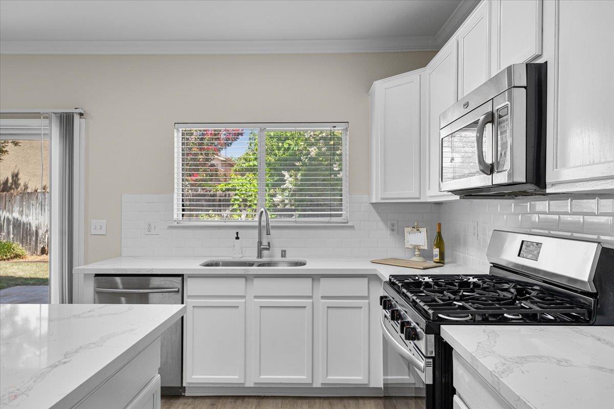 Detail Gallery Image 21 of 72 For 2520 Carnival Dr, Turlock,  CA 95380 - 5 Beds | 3 Baths