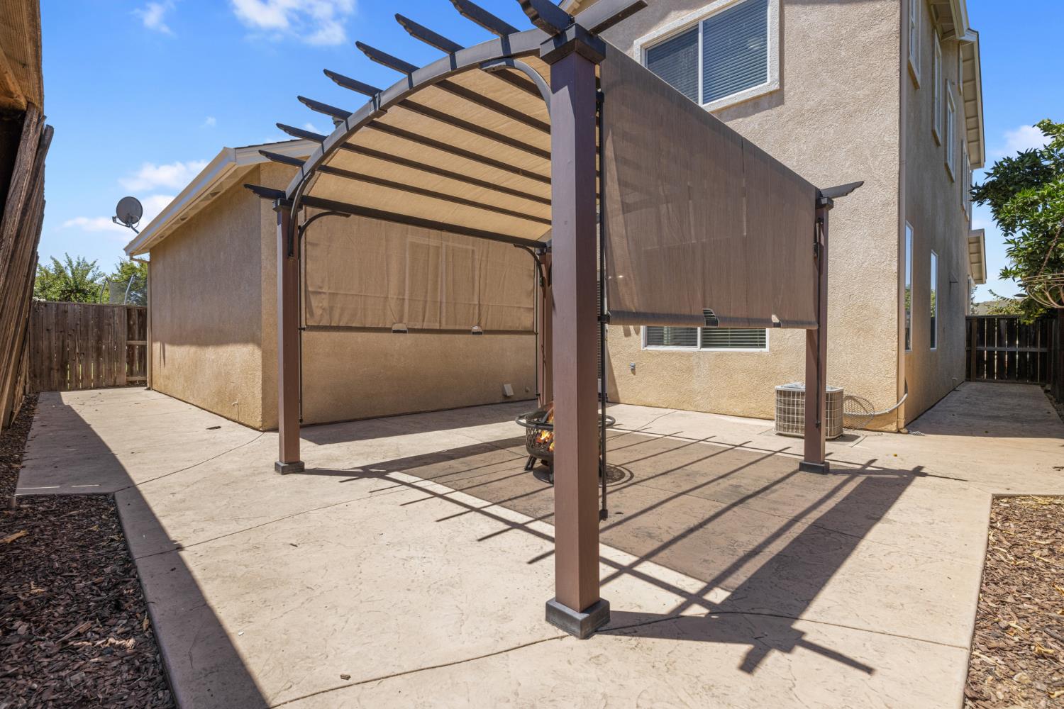 Detail Gallery Image 41 of 55 For 4330 Alba Ct, Turlock,  CA 95382 - 3 Beds | 2/1 Baths