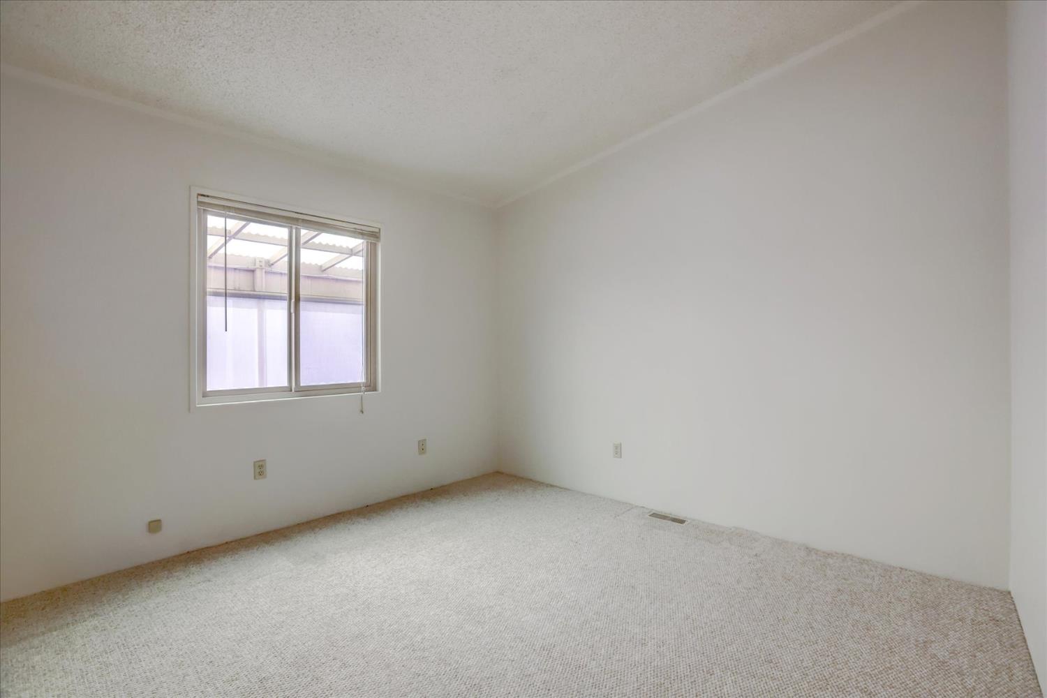 Detail Gallery Image 24 of 68 For 10046 Dalewood Way, Grass Valley,  CA 95949 - 2 Beds | 2 Baths