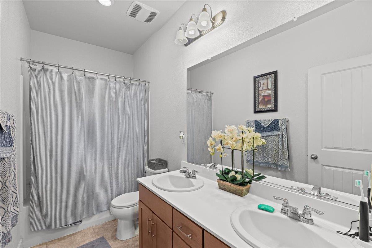 Detail Gallery Image 34 of 38 For 5753 Cornerstone Dr, Riverbank,  CA 95367 - 3 Beds | 2/1 Baths