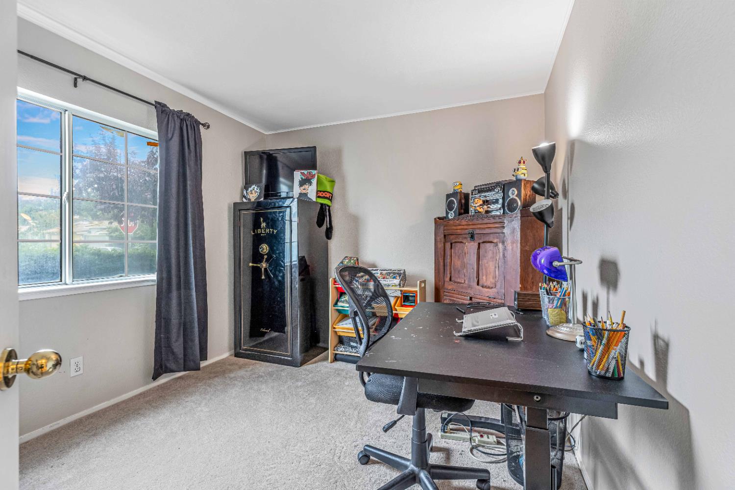 Detail Gallery Image 15 of 32 For 7003 Royal Links Dr, Riverbank,  CA 95367 - 4 Beds | 2/1 Baths