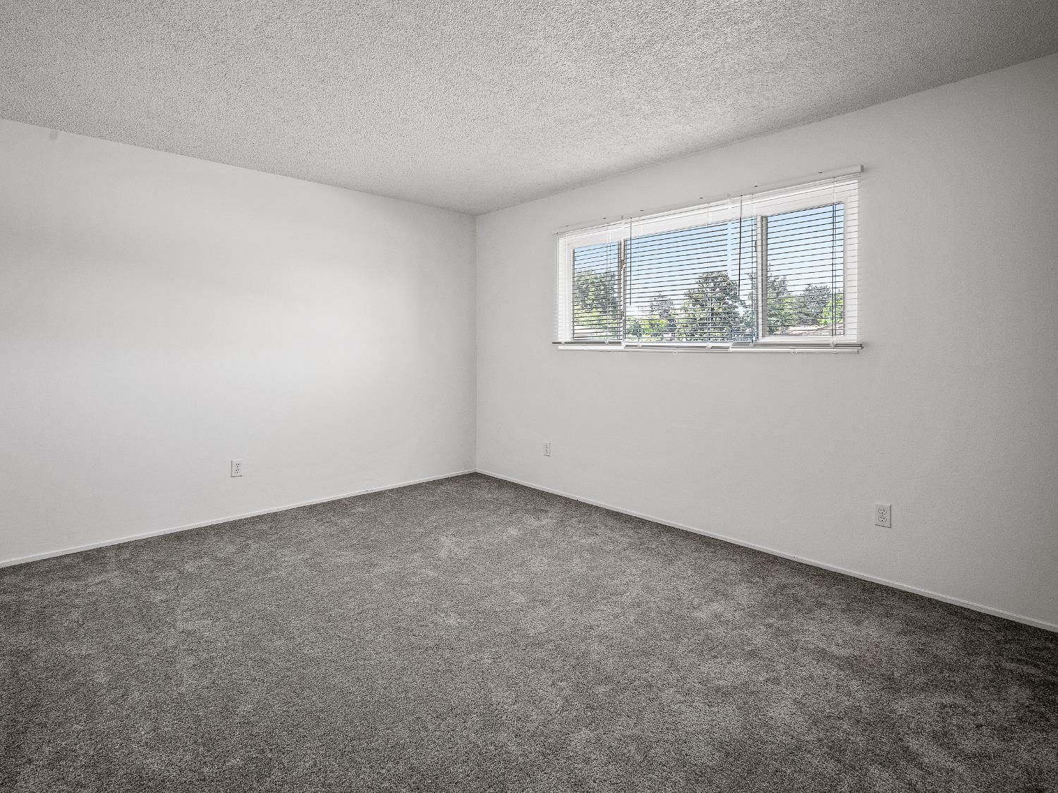 Detail Gallery Image 11 of 24 For 8881 La Riviera Dr #C,  Sacramento,  CA 95826 - 3 Beds | 1/1 Baths