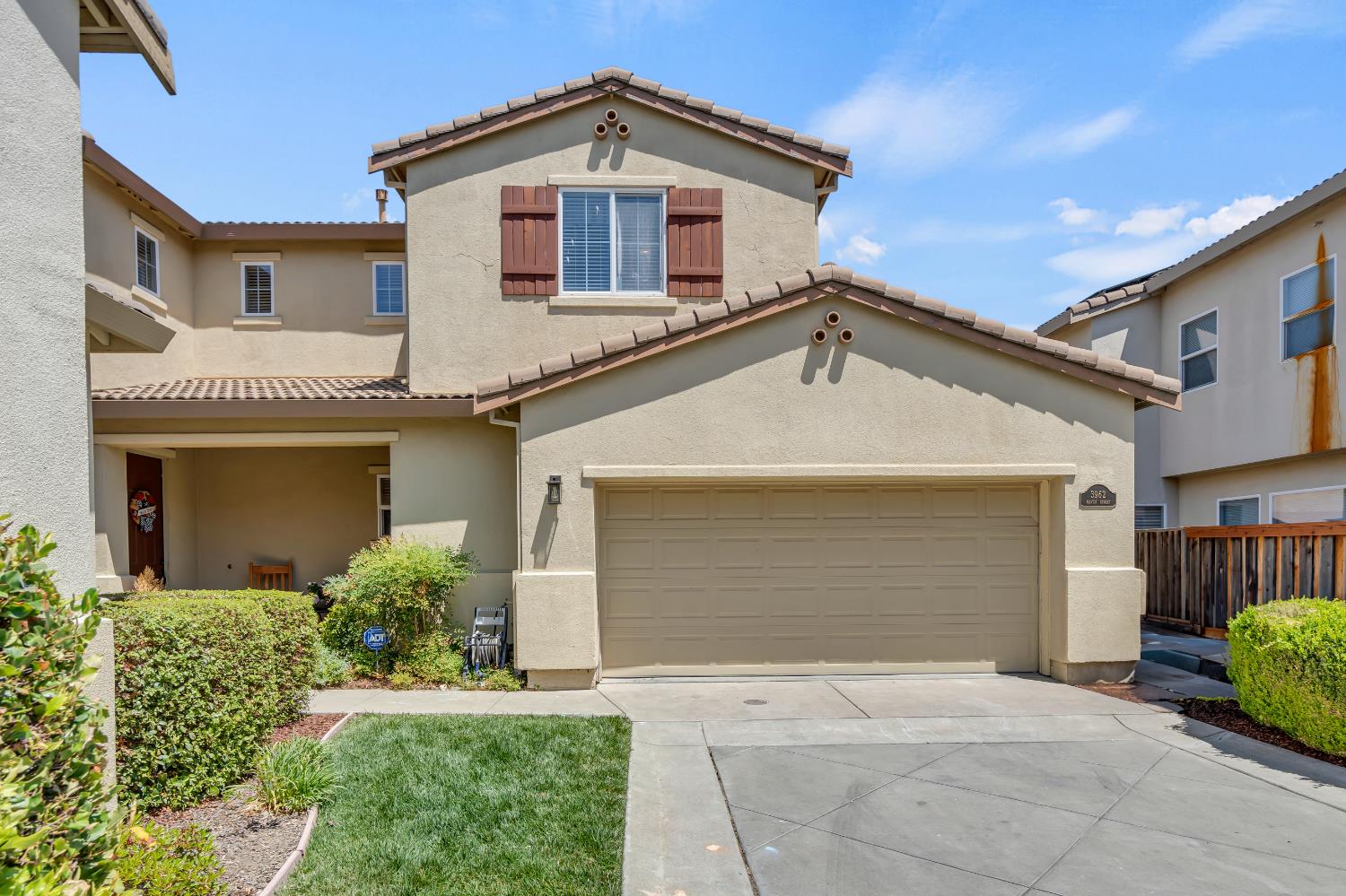 Detail Gallery Image 2 of 53 For 3962 Martis St, West Sacramento,  CA 95691 - 4 Beds | 2/1 Baths