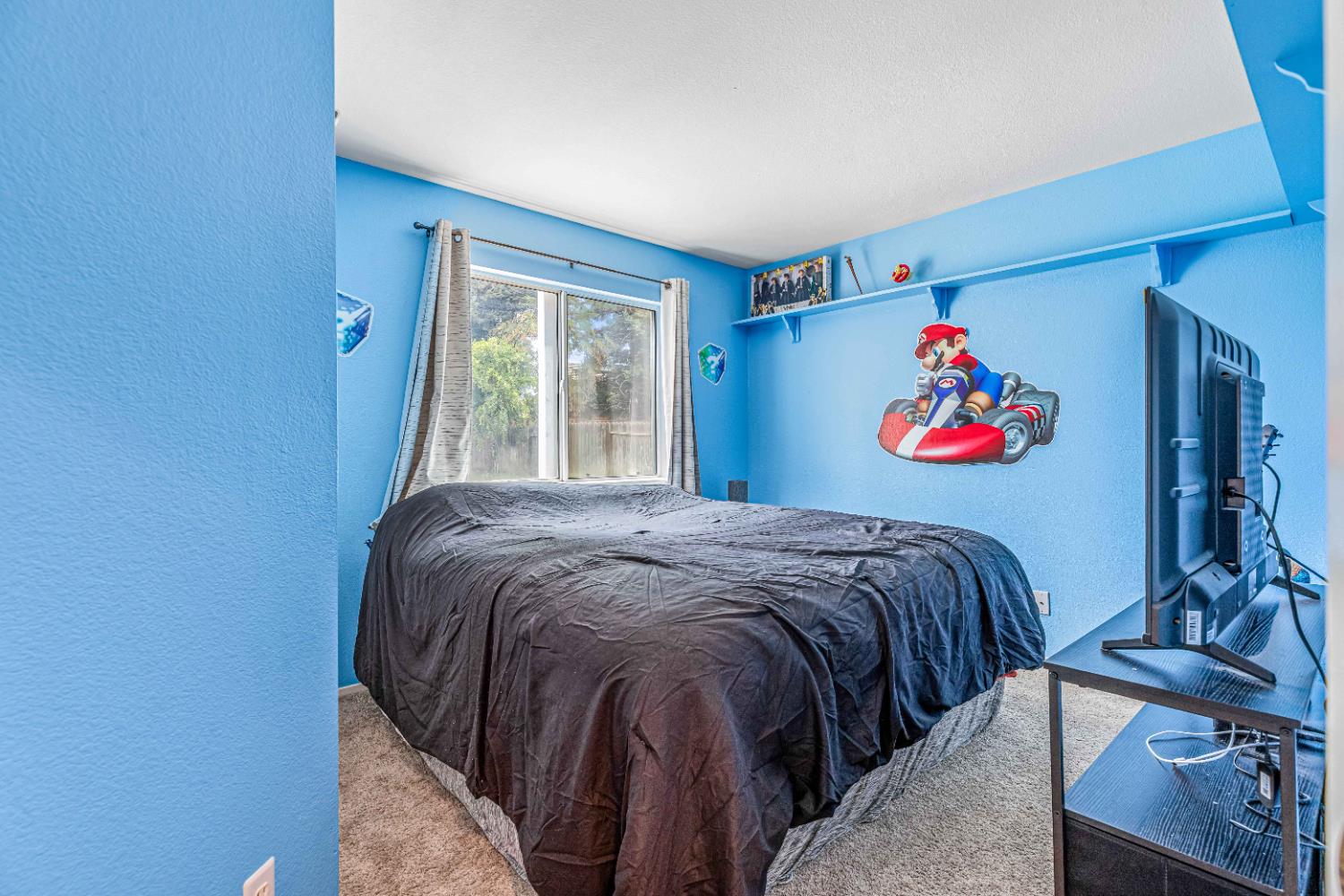Detail Gallery Image 20 of 32 For 7003 Royal Links Dr, Riverbank,  CA 95367 - 4 Beds | 2/1 Baths